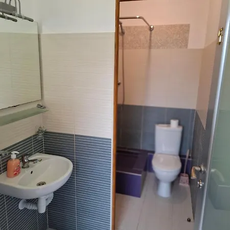 Guest House 