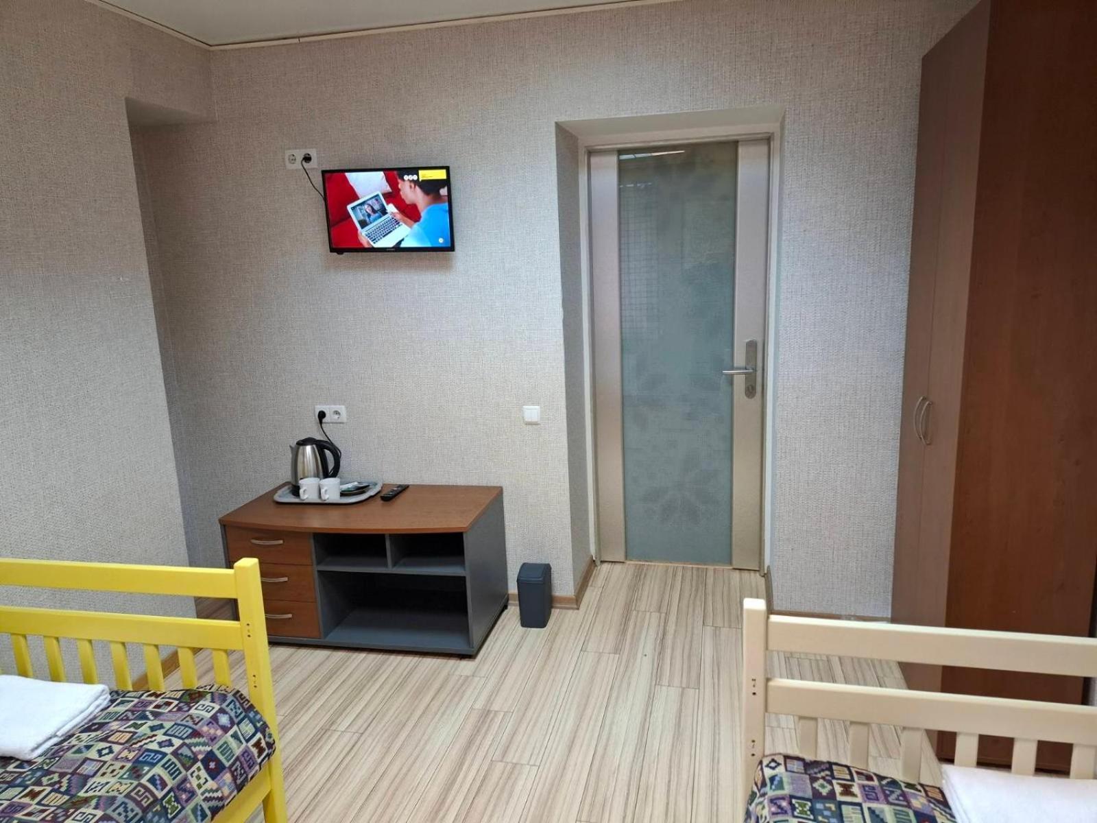 911 Flat сenter